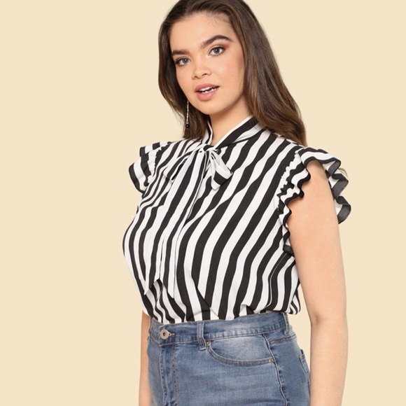 Black and White Striped Blouse - Picture 6 of 8